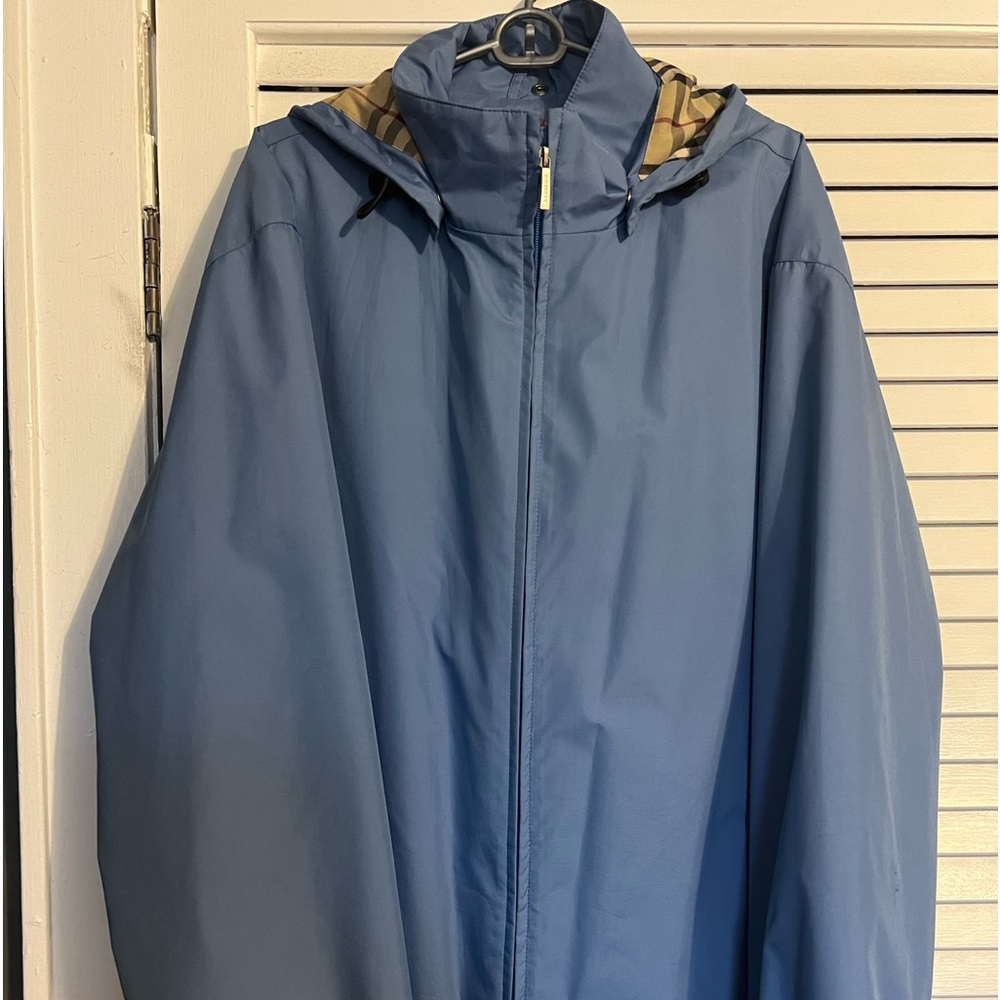 Burberry men’s windbreaker / jacket